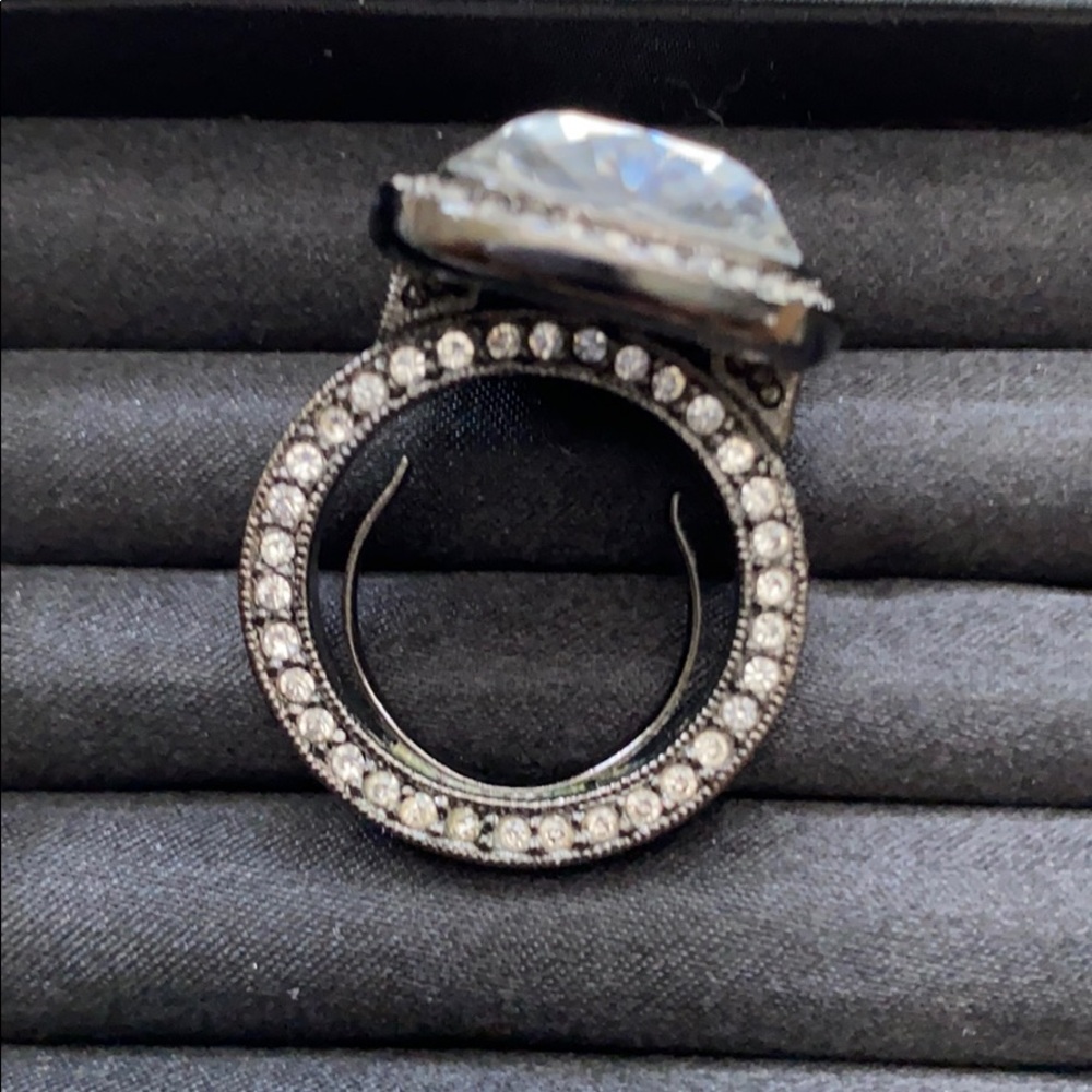 Statement ring - Picture 3 of 4